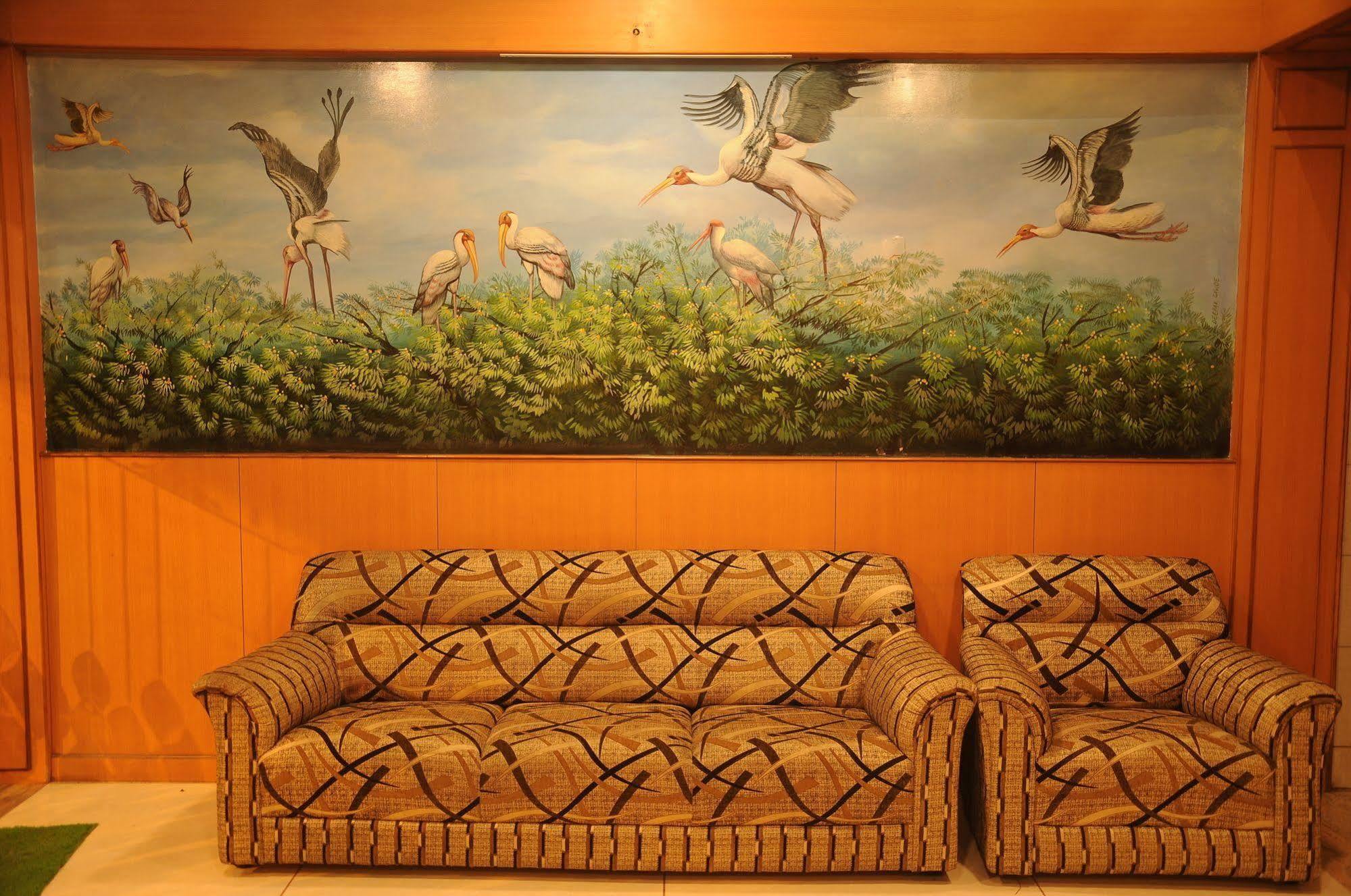 Oyo 9633 Srinidhi Residency