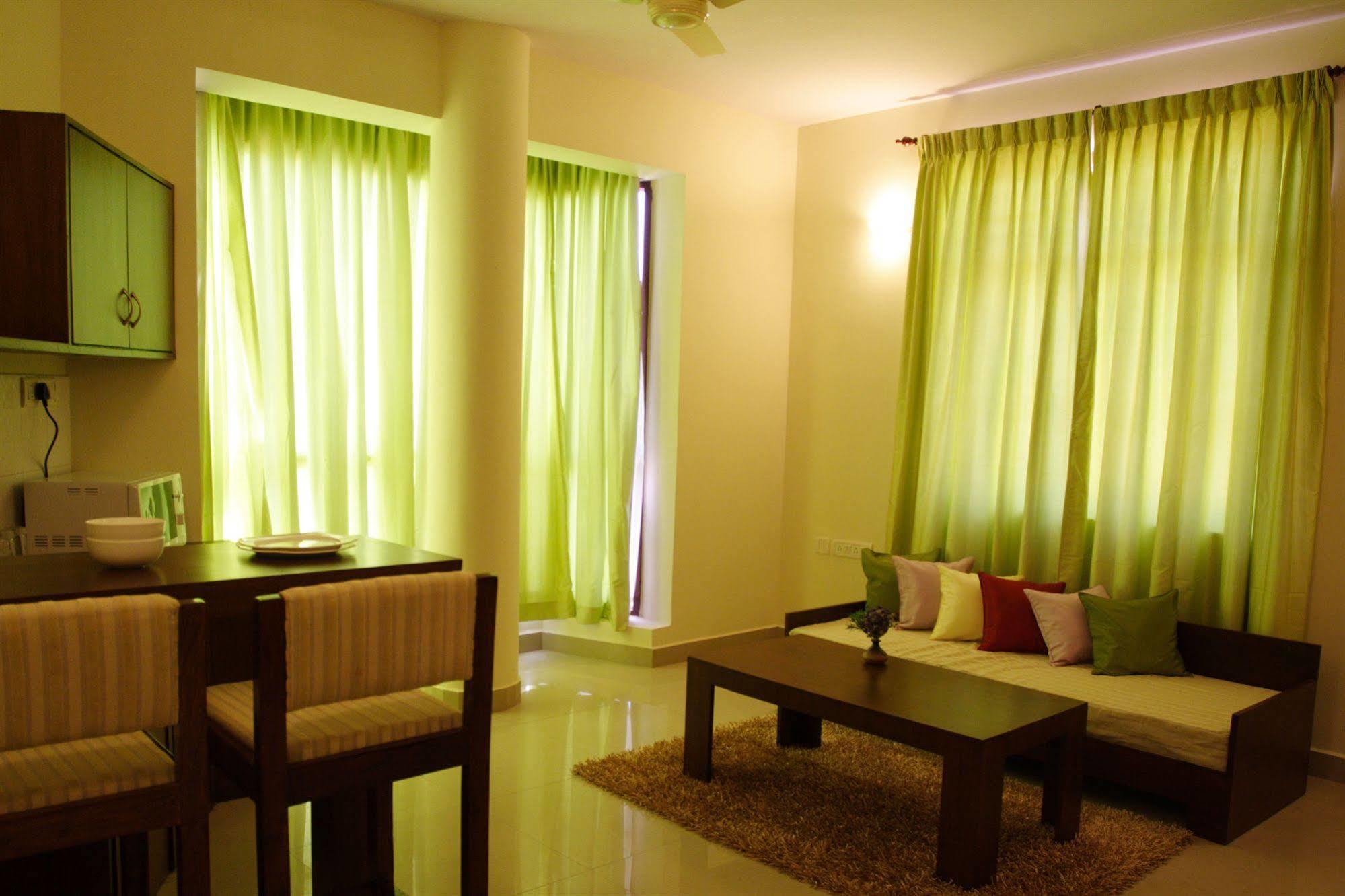 The Olive Hotel 3*
