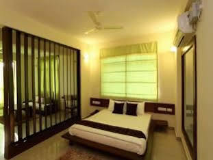 Hotel The Olive 3*