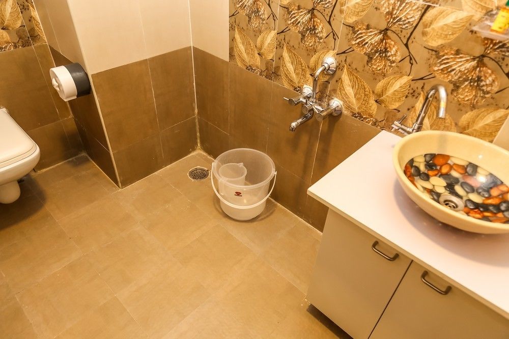 Hotel Oyo 11959 Seven Olives 3*