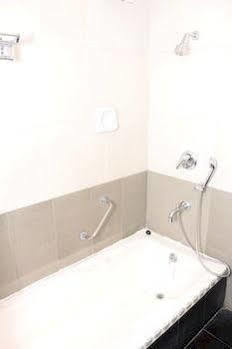 Oyo Townhouse 6 Koramangala Sony Signal 3*