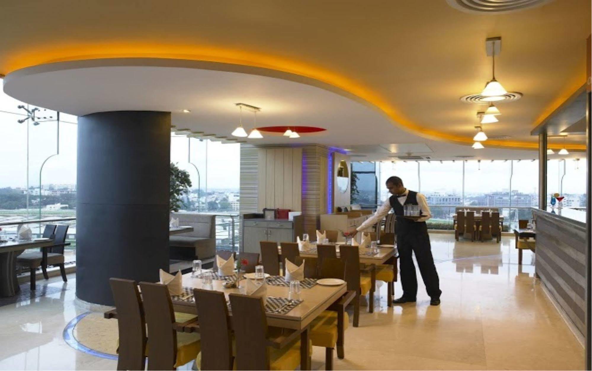 Hotel The Solitaire 4*