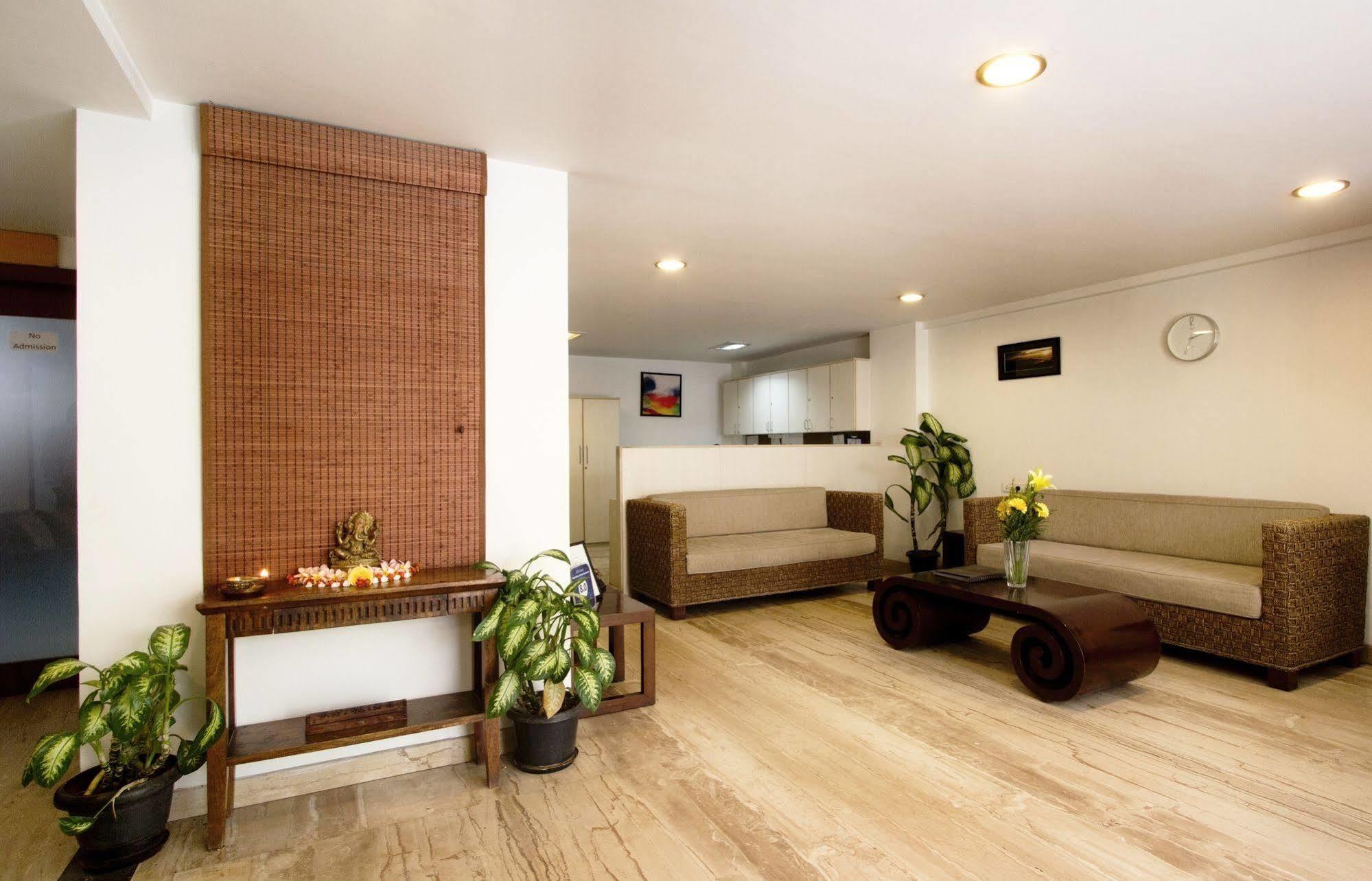 Maple Suites, Serviced Apartment *