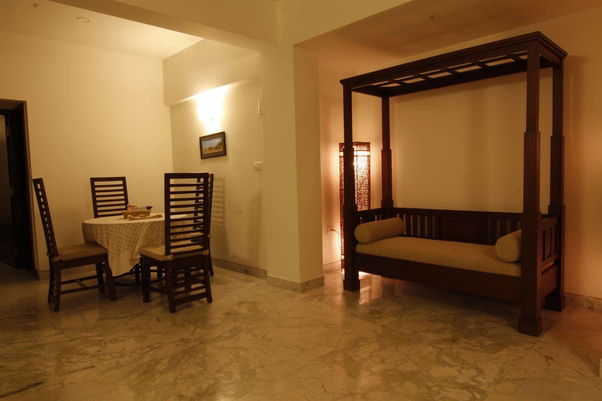 Maple Suites, Serviced Apartment