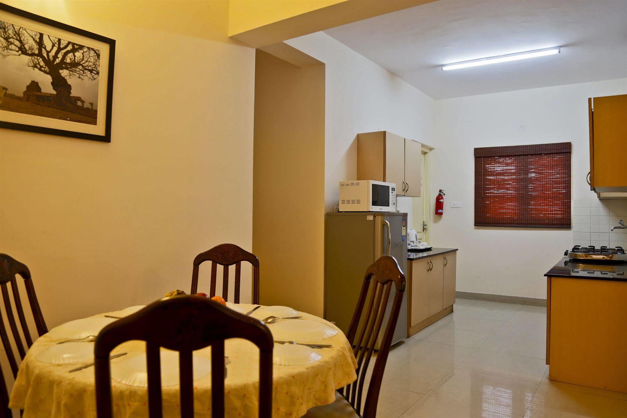 Maple Suites, Serviced Apartment *