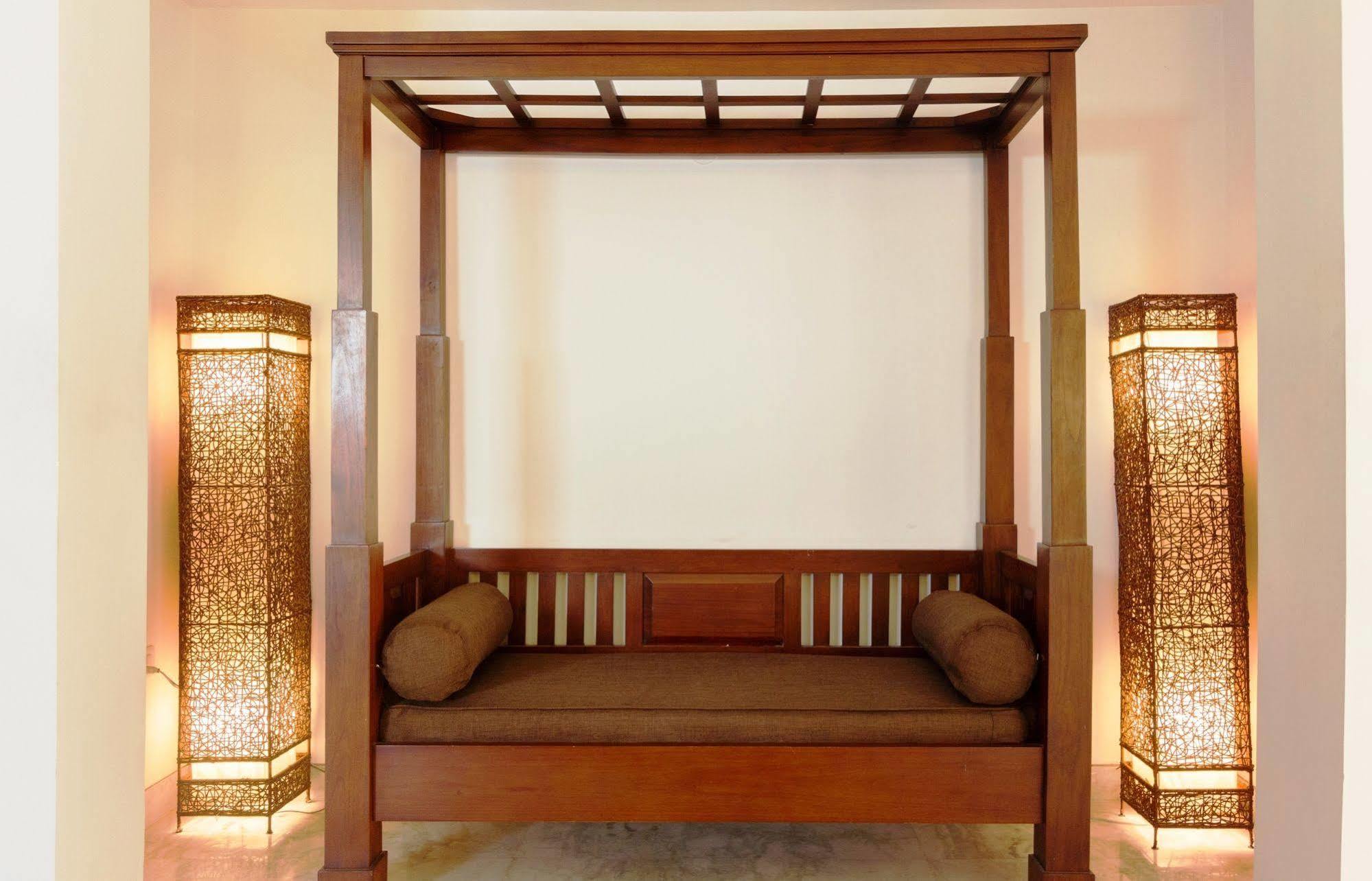 Maple Suites, Serviced *