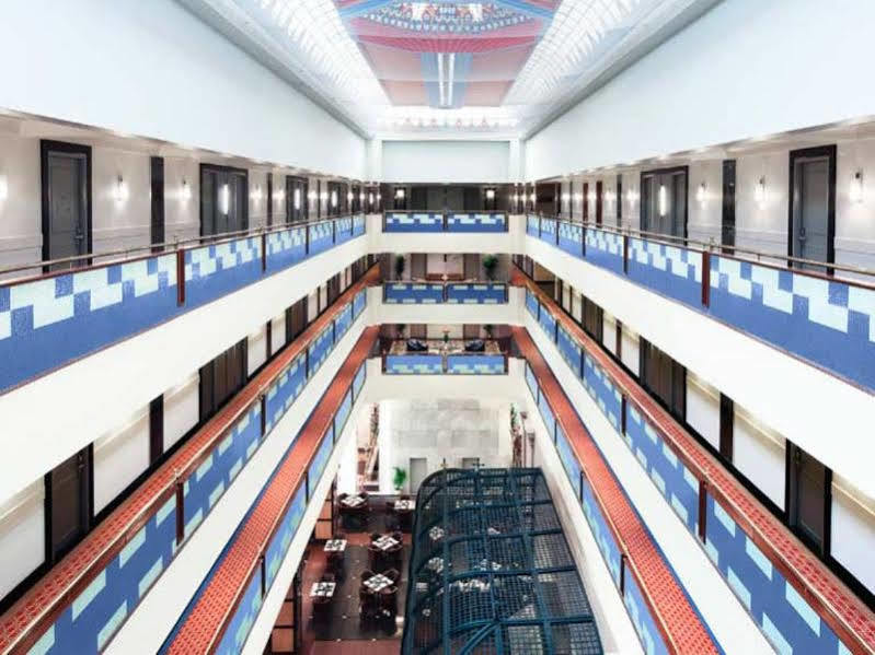 Le Meridien Hotel