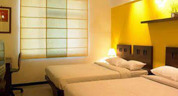 Hotel Tricolour 3*