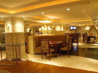 Hotel Shravanthi Sarovar Portico Bangalore