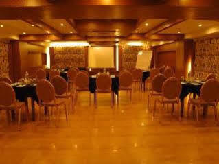 Hotel Shravanthi Sarovar Portico