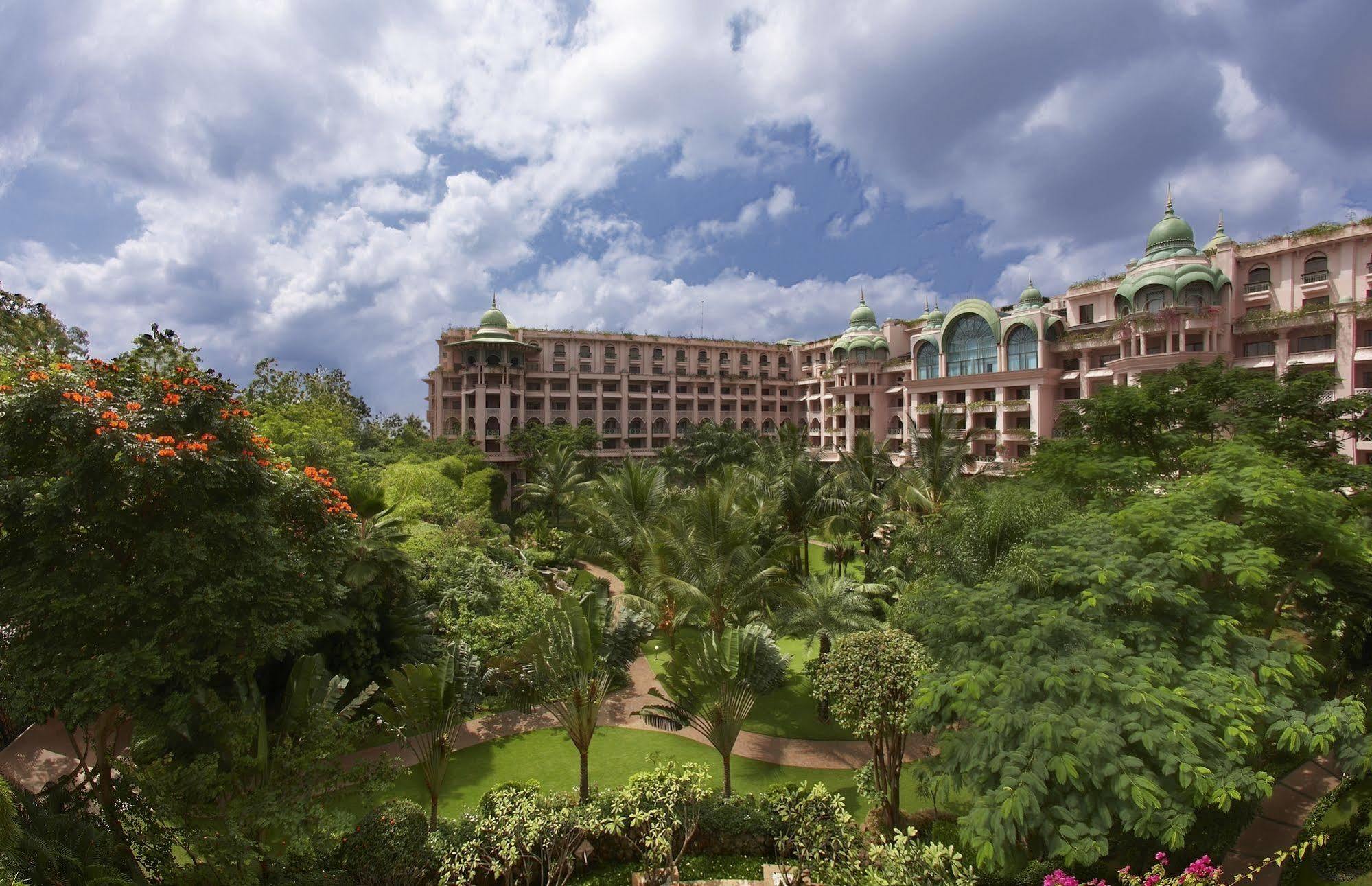 The Leela Palace Hotel 5*