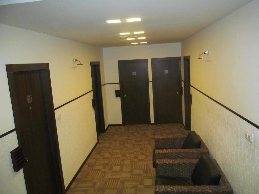 Shilton Aparthotel 2*