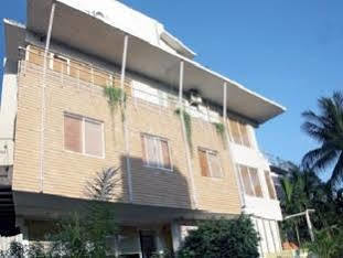 Shilton Aparthotel 2*