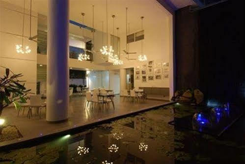 Purple Lotus Aparthotel
