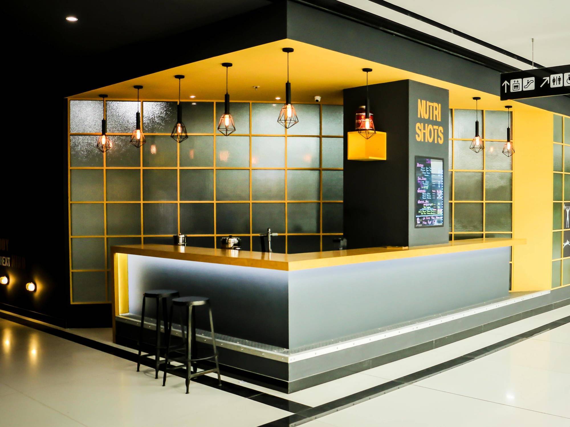 Hotel The Waverly Hotel & Residences 4*
