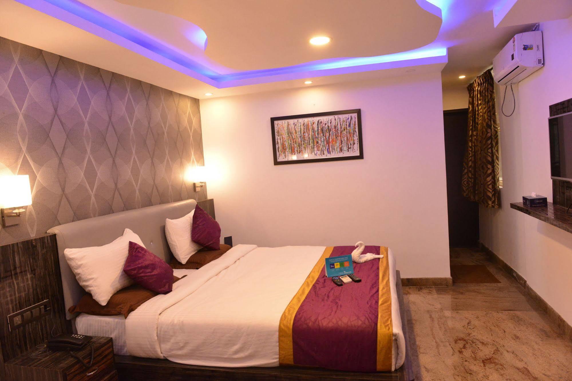 Hotel Fabhotel Legacy Brigade Road Bangalore