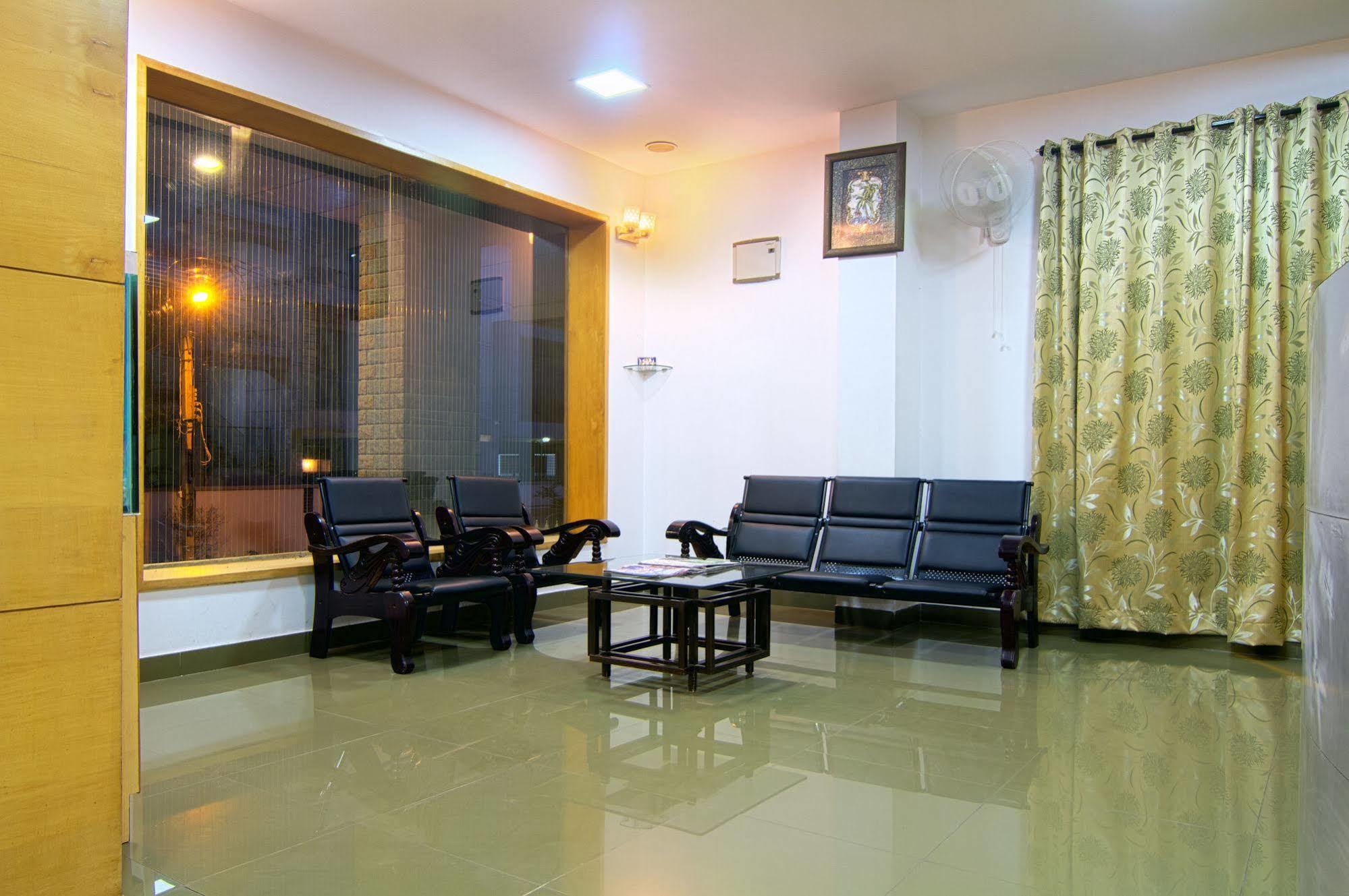 Fabhotel Maruthi Domlur Hotel 3*