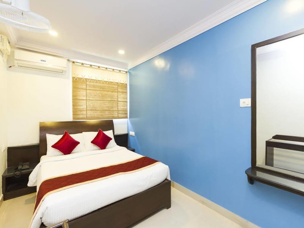 Oyo Premium Iisc New Bel Road
