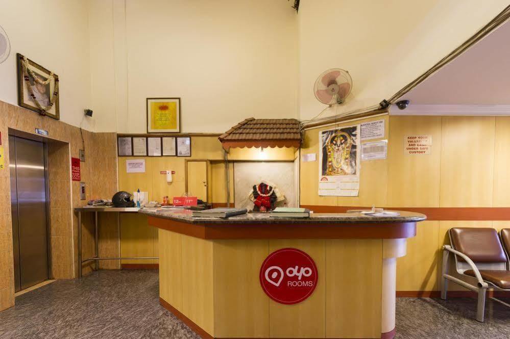Oyo Mg Road Trinity Circle