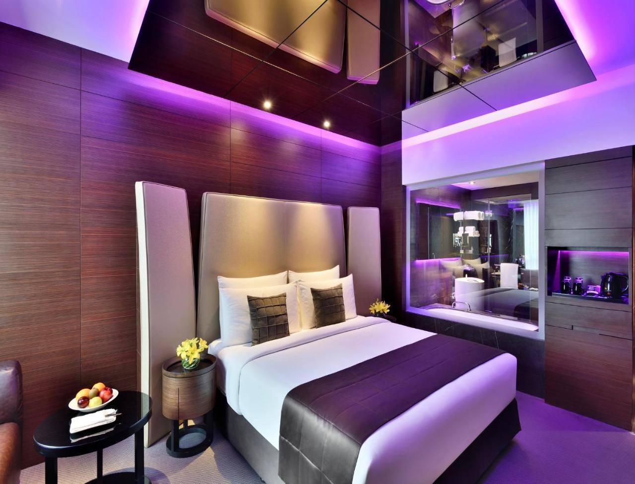 Hotel Radisson Blu Atria 5*