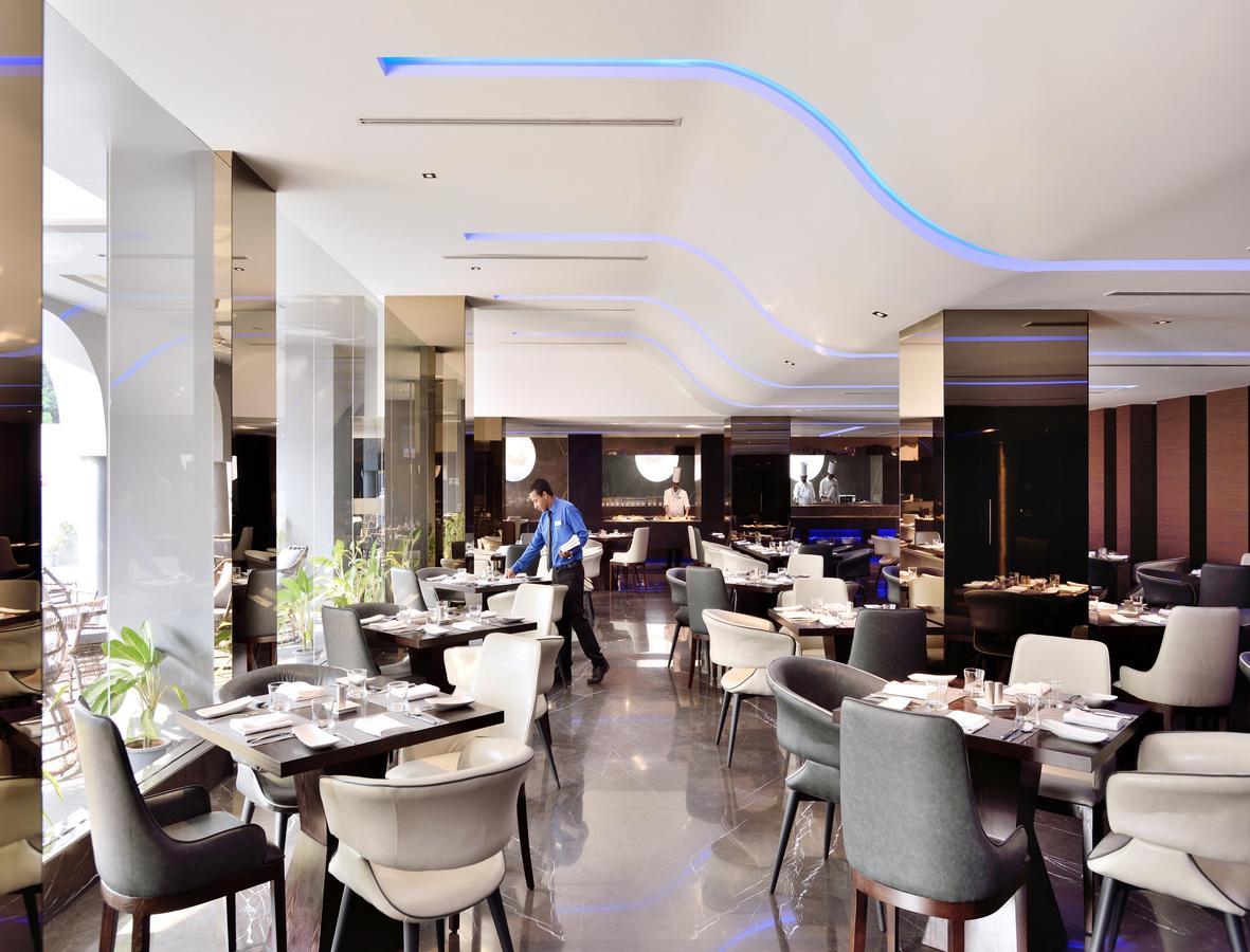 Radisson Blu Atria 5* Bangalore