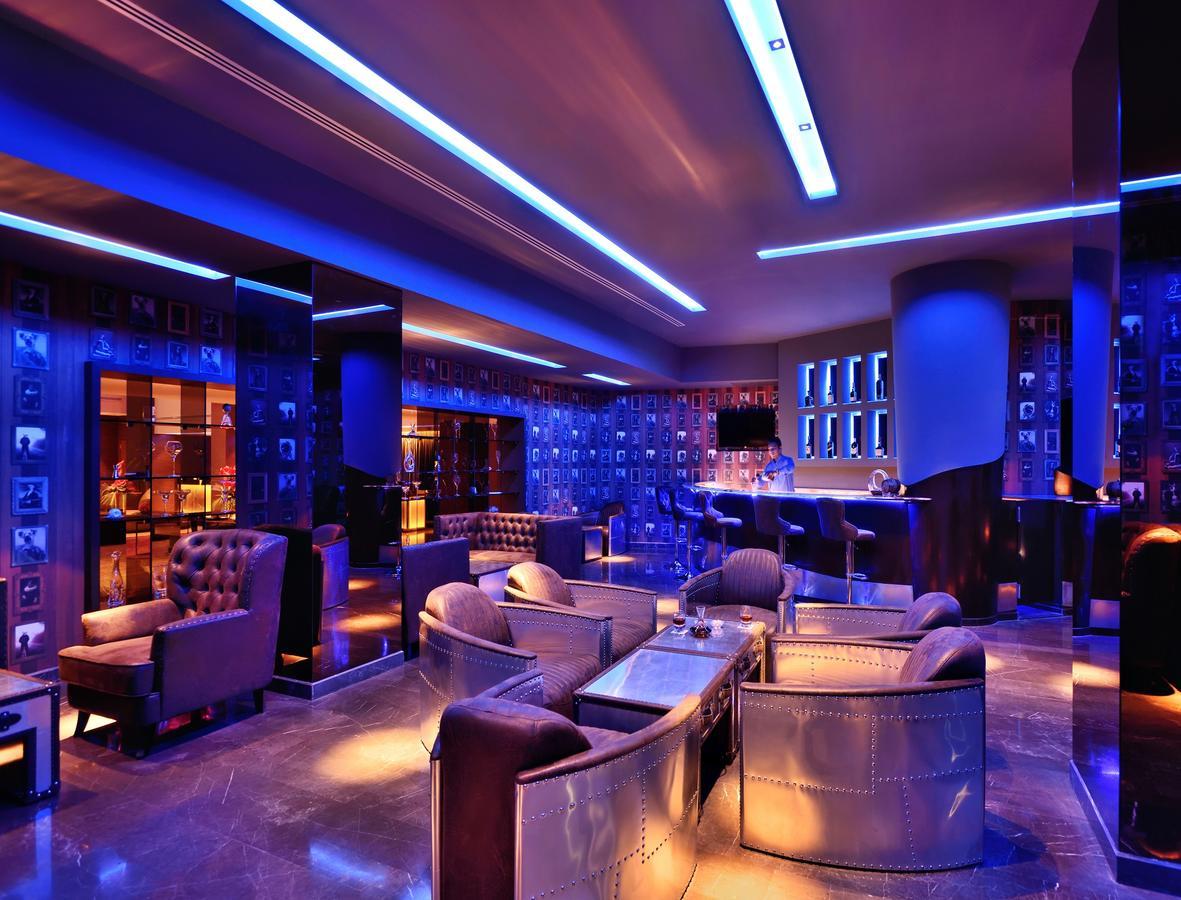 Radisson Blu Atria 5*