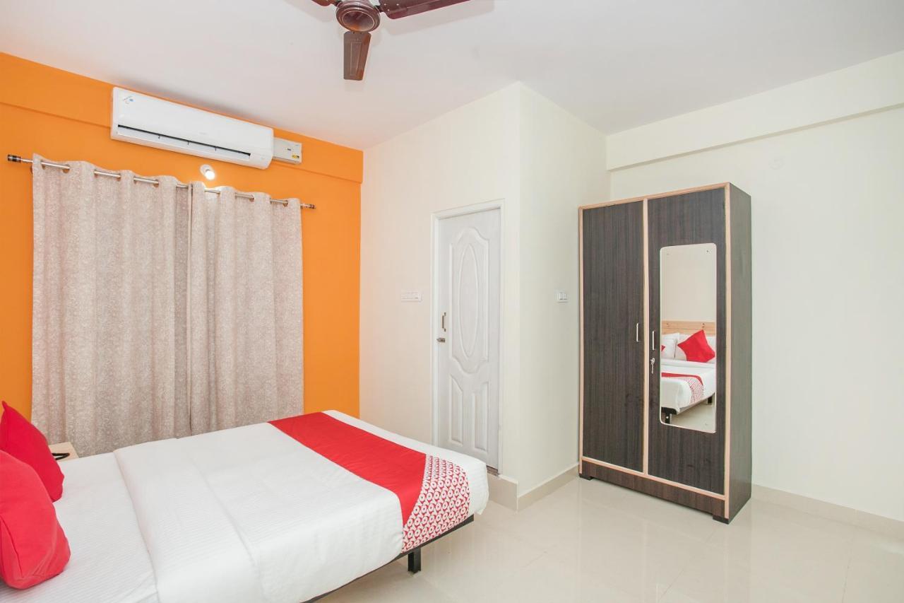 Oyo 15354 Viyan Comforts Hotel 3*