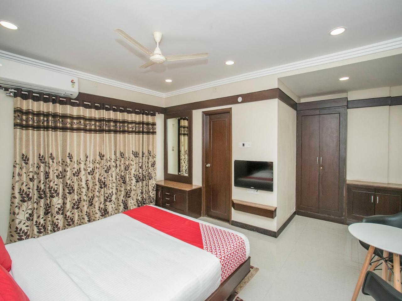 Hotel Oyo 14835 Wagtail