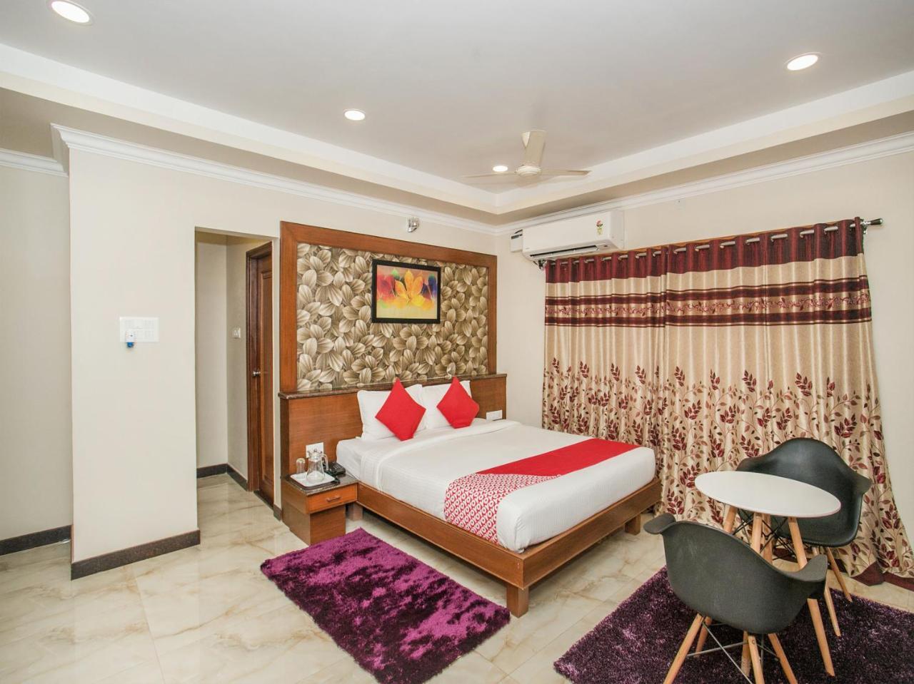 Oyo 14835 Wagtail Hotel
