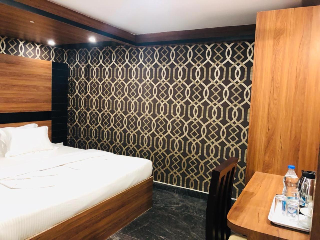 Dreamz Hotel Bangalore
