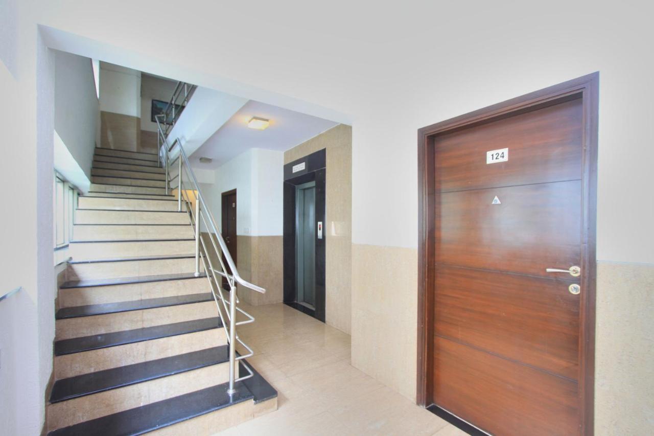 Hotel Oyo 9418 Jade Springs Bangalore
