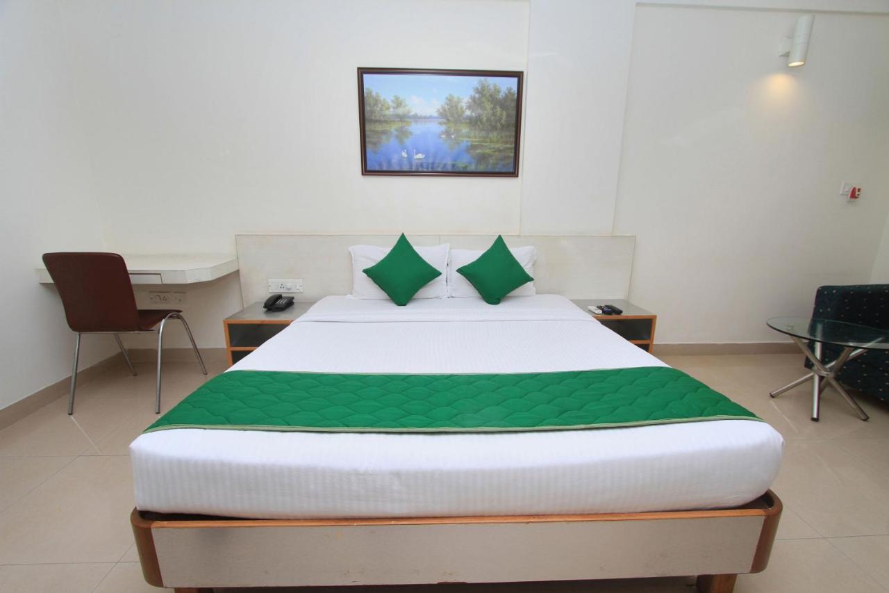 Oyo 9418 Jade Springs Hotel