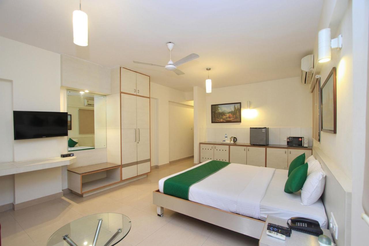 Hotel Oyo 9418 Jade Springs