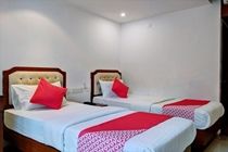 Zo Jp Nagar Metro Station Hotel
