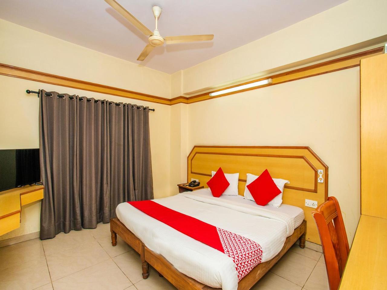 Hotel Oyo 649 Hotel Ajantha Trinity Inn 3*