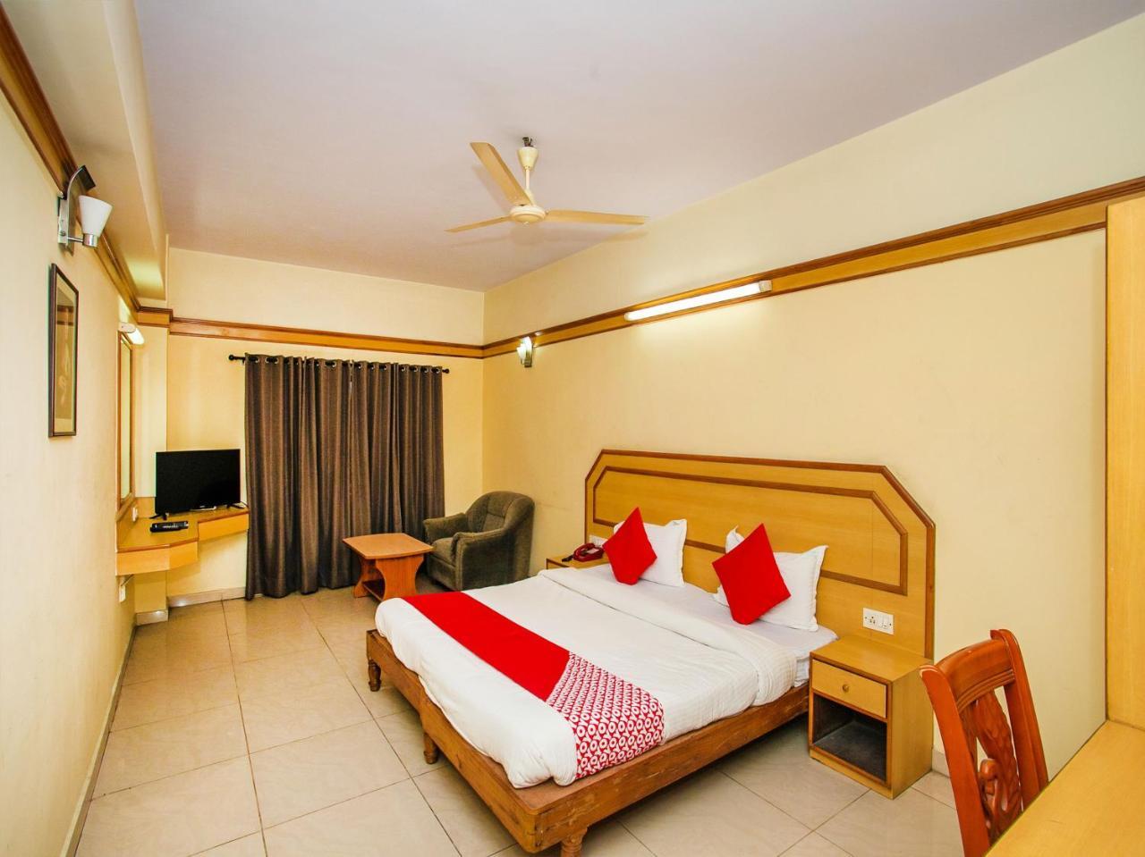 Oyo 649 Hotel Ajantha Trinity Inn 3* Bangalore
