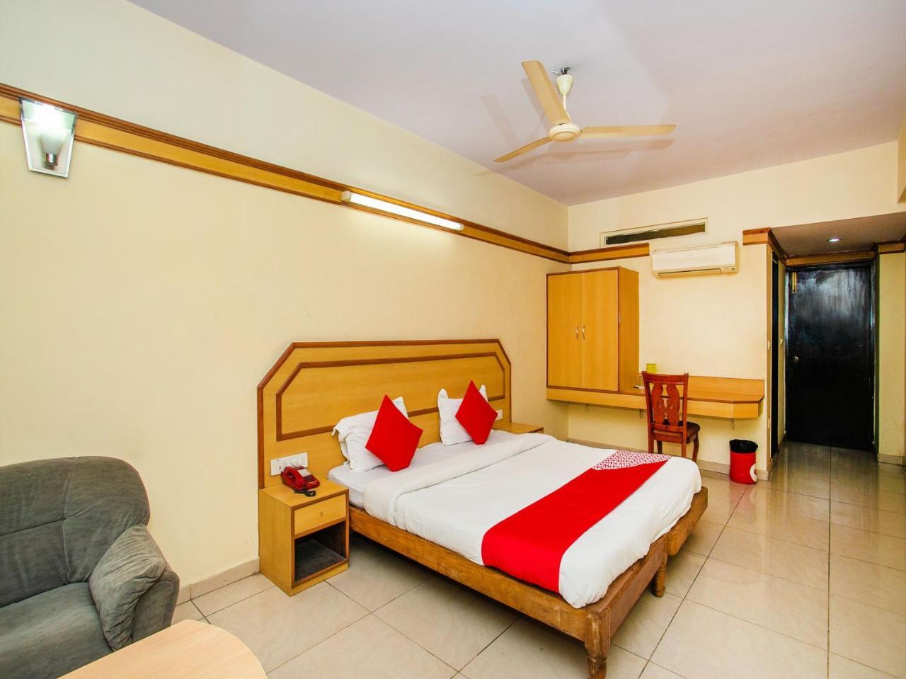 Oyo 649 Hotel Ajantha Trinity Inn 3* Bangalore