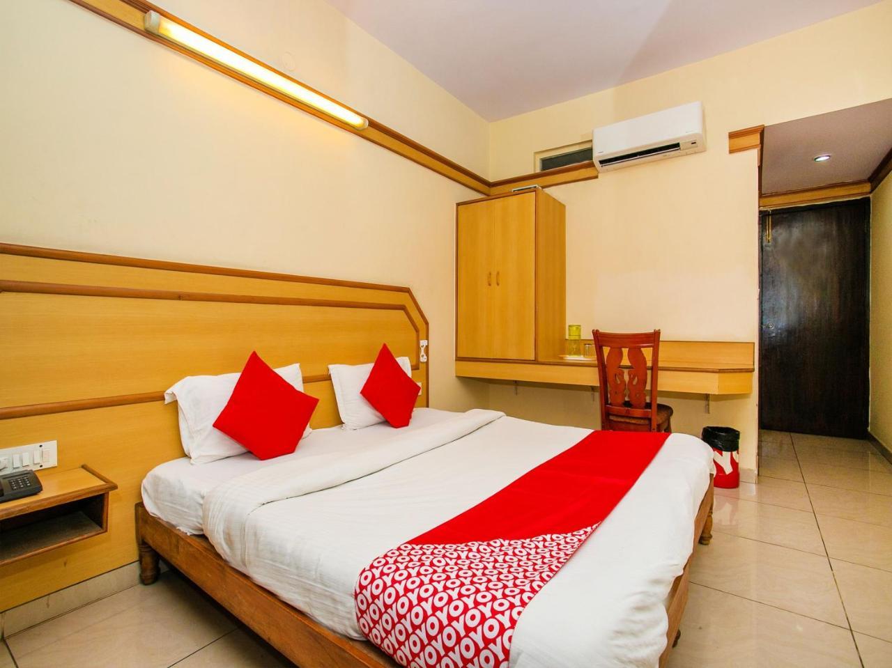 Oyo 649 Hotel Ajantha Trinity Inn 3*