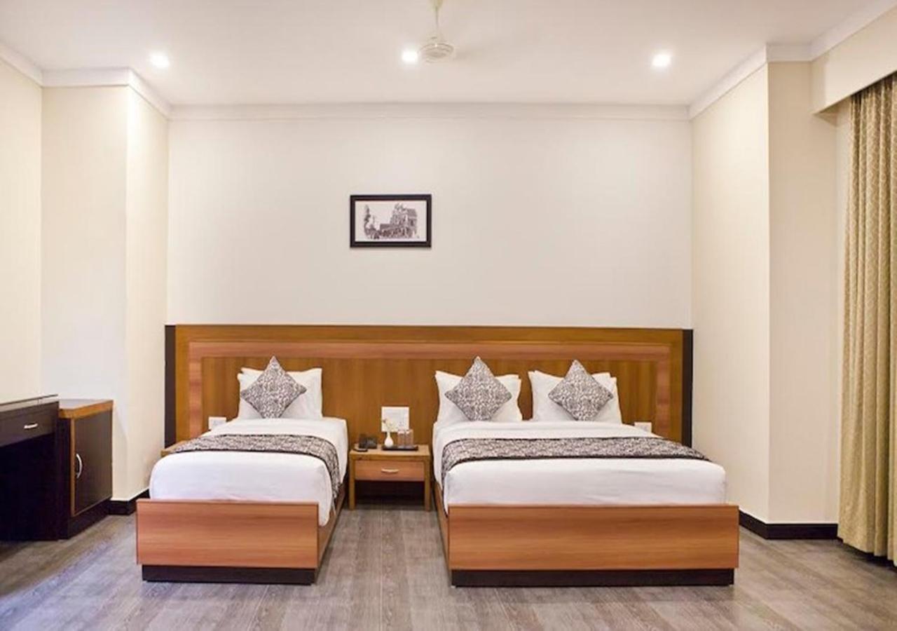 Hotel Comfy Luxury 3*