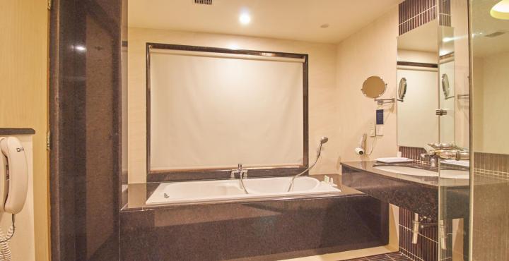 Aurick Bangalore