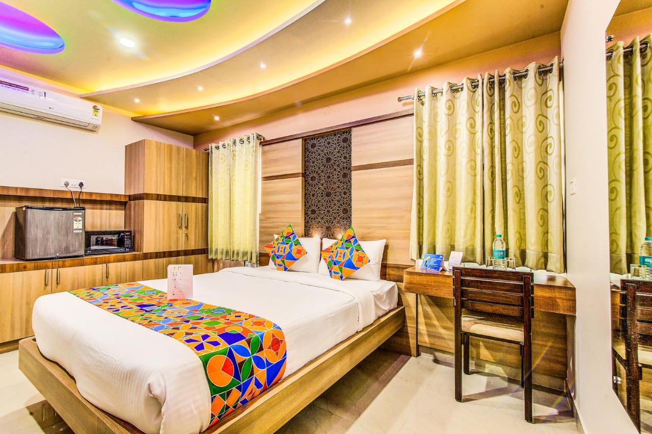 Hotel Fabhotel Emara Boutique 3*