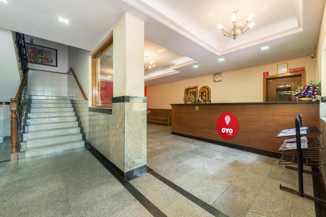 Hotel Stayeasy Majestic Bangalore