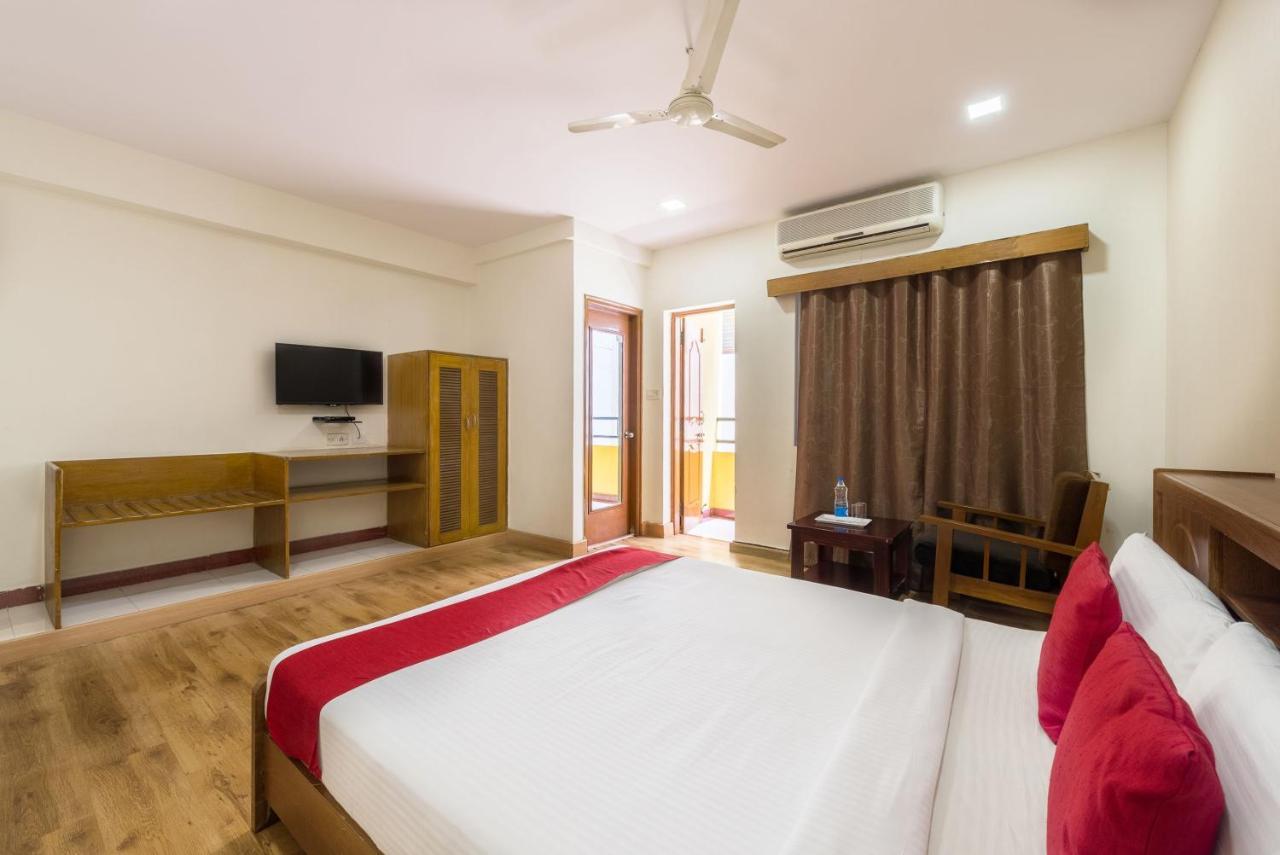 Stayeasy Majestic Bangalore