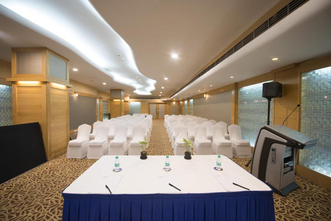 Hotel Le Meridien Bangalore
