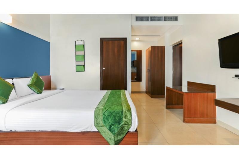 Cynosure Hotel 3*