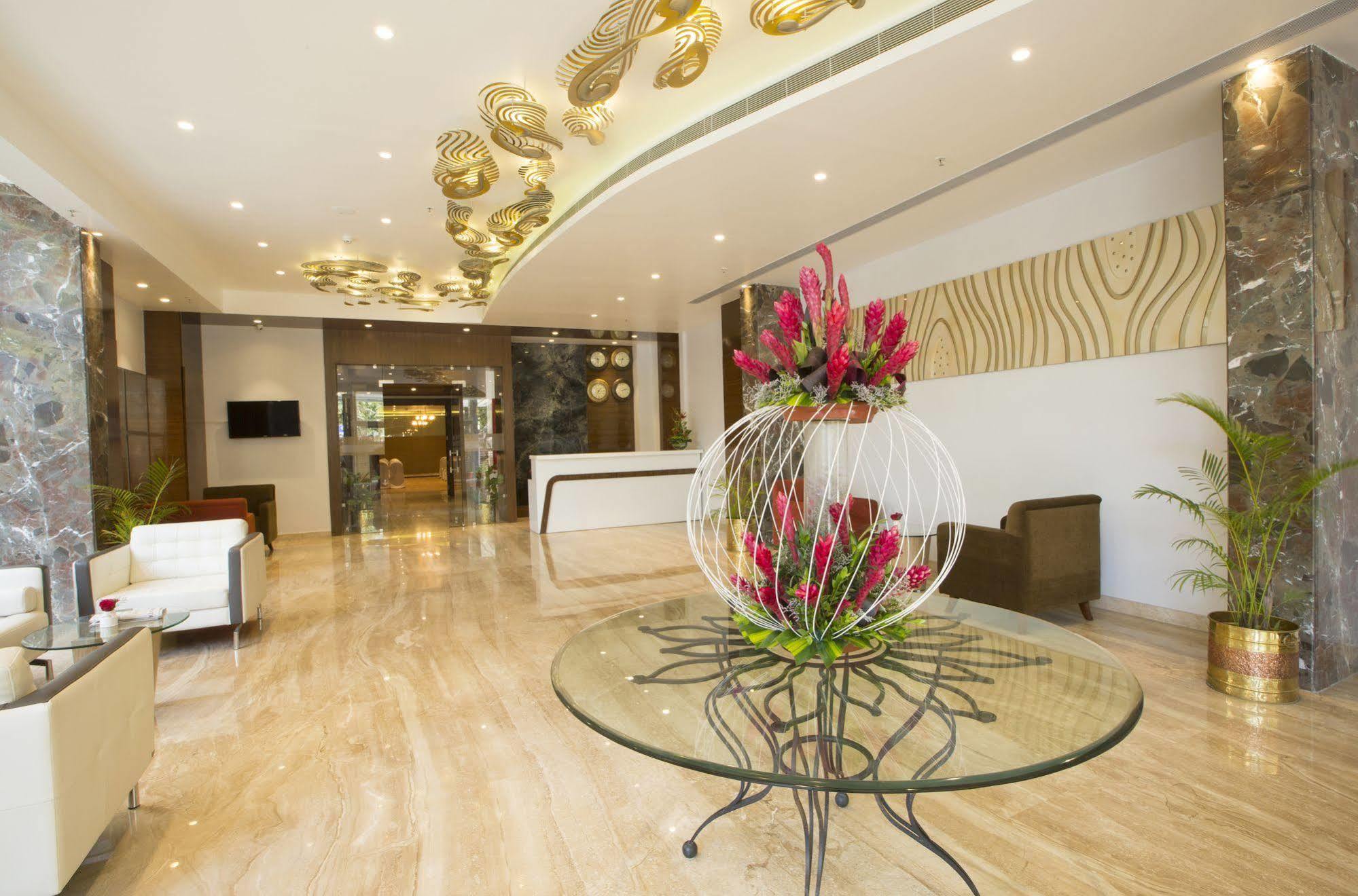 Hotel Tulip 3*