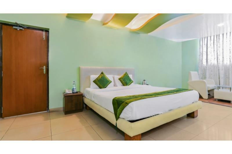 Cynosure Hotel