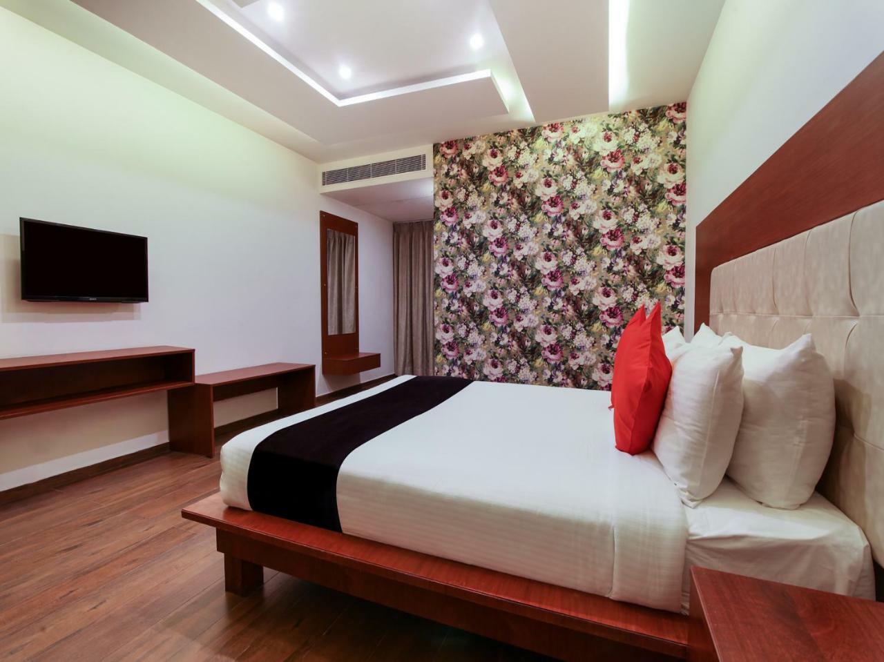 Hotel Capital O 11903 Southern 3*