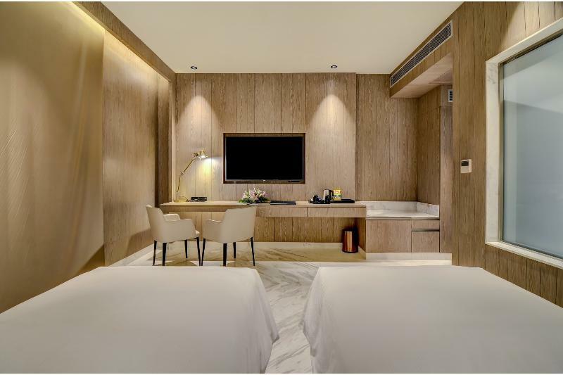 Hotel The Solitaire 4*