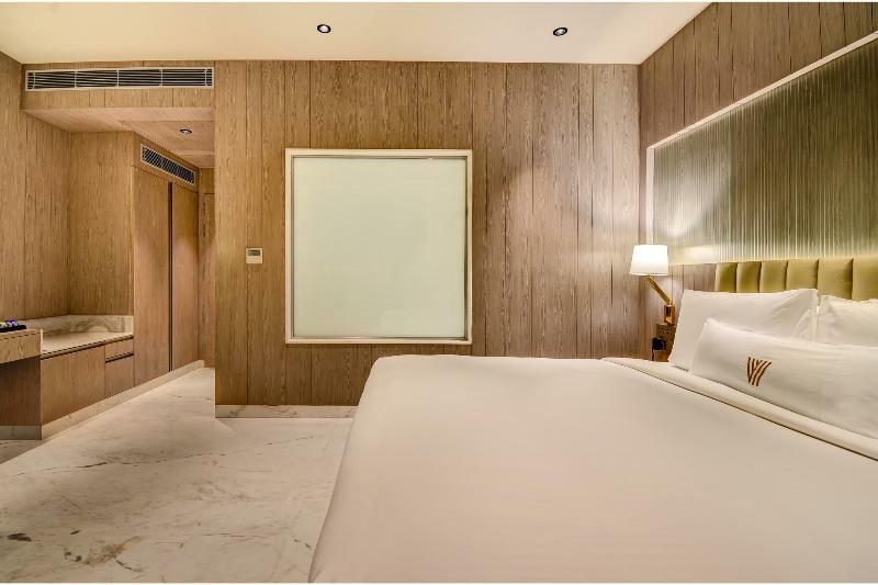 Hotel The Solitaire 4*